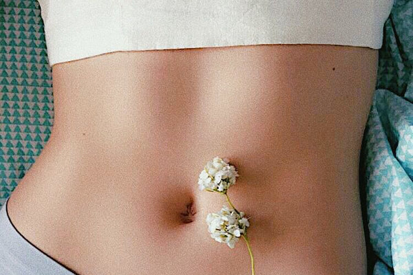 When Bloating Breaks Your Confidence: The Gut–Brain Connection You Can’t Ignore
